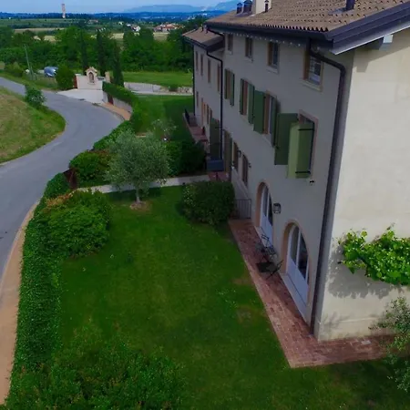 Corte San Giacomo Guest house Pozzolengo